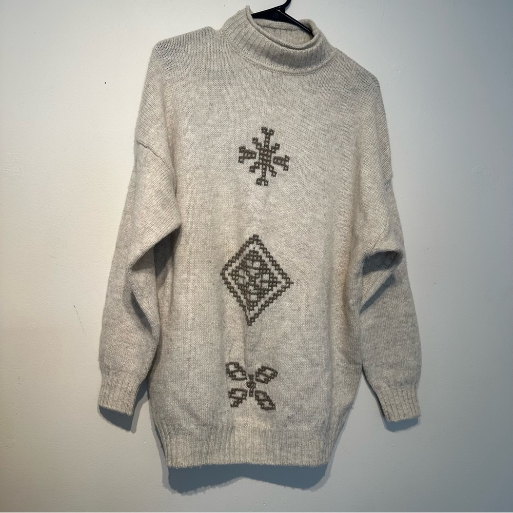 United Colors of Beneton Shetland Wool Cream and Taupe Sweater Made in Italy